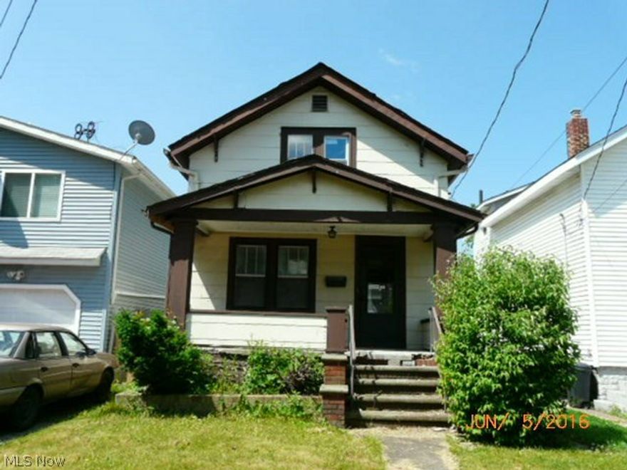 Great investment potential or potential starter home for the right individual! Two bedrooms and one bathroom plus a one car garage.  This property is lender owner, being sold “as-is” and the Seller is making no representations or warranties. Buyer responsible for own due diligence, inquiry and verification of all property information, condition, square footage, taxes and parcel data, point of sale violations/repairs/escrow. Broker is not liable or responsible to verify any information as all data in MLS is reflective of public records. Buyers are recommended to investigate all data.