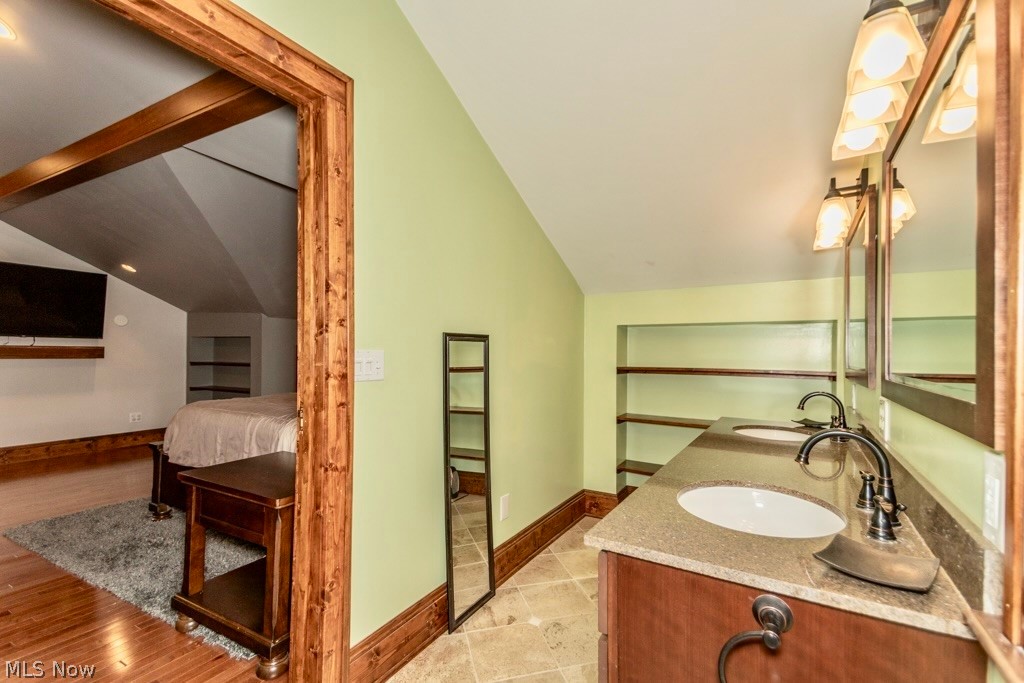 Mayfield Hlnds - Residential