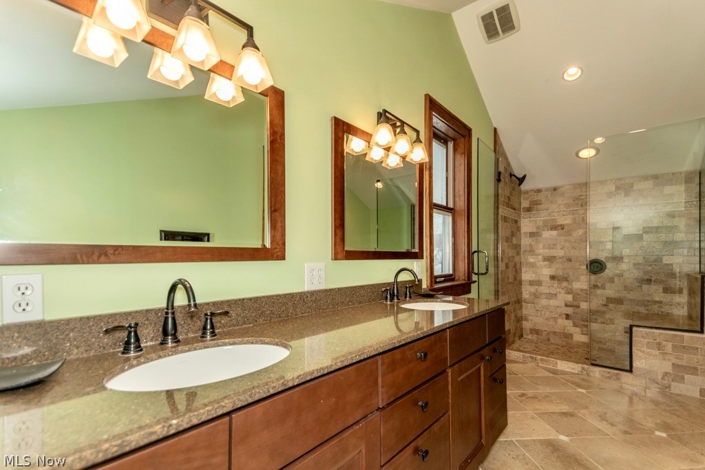 Mayfield Hlnds - Residential