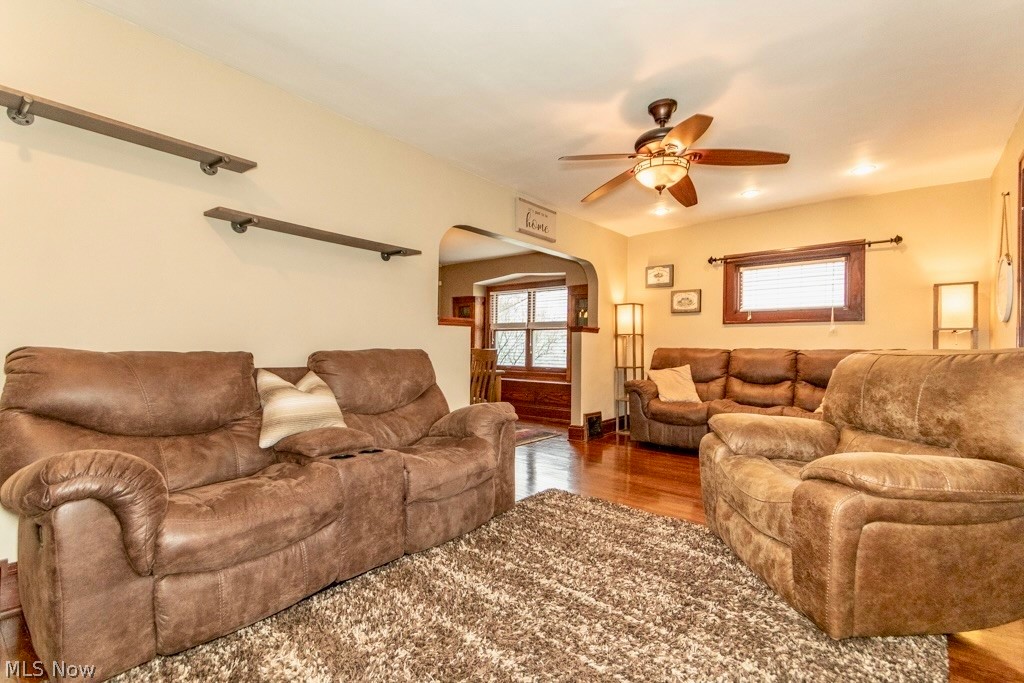 Mayfield Hlnds - Residential