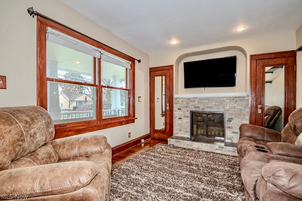 Mayfield Hlnds - Residential