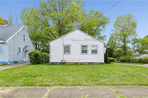 Tiny photo for 1043 Slosson Street, Akron, OH 44320 (MLS # 5207240)