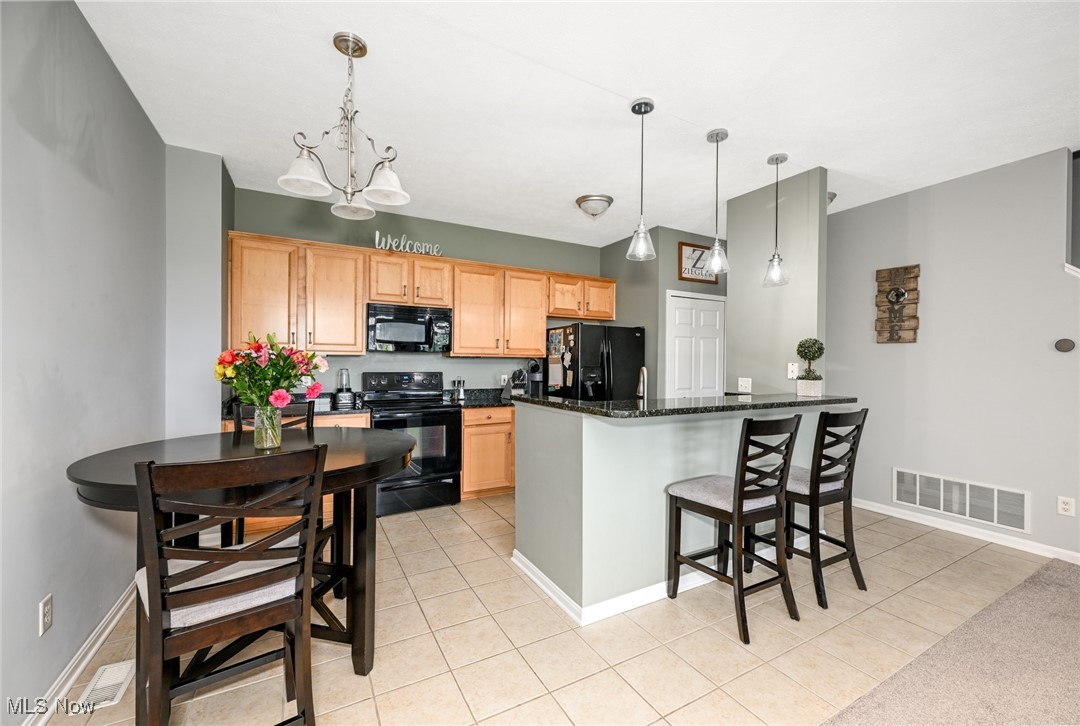 Chapman Grove Village Twnhms Sub Ph 2 - Residential