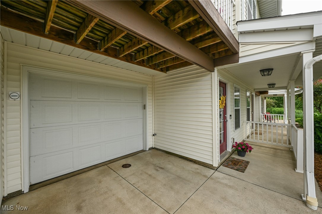 Chapman Grove Village Twnhms Sub Ph 2 - Residential