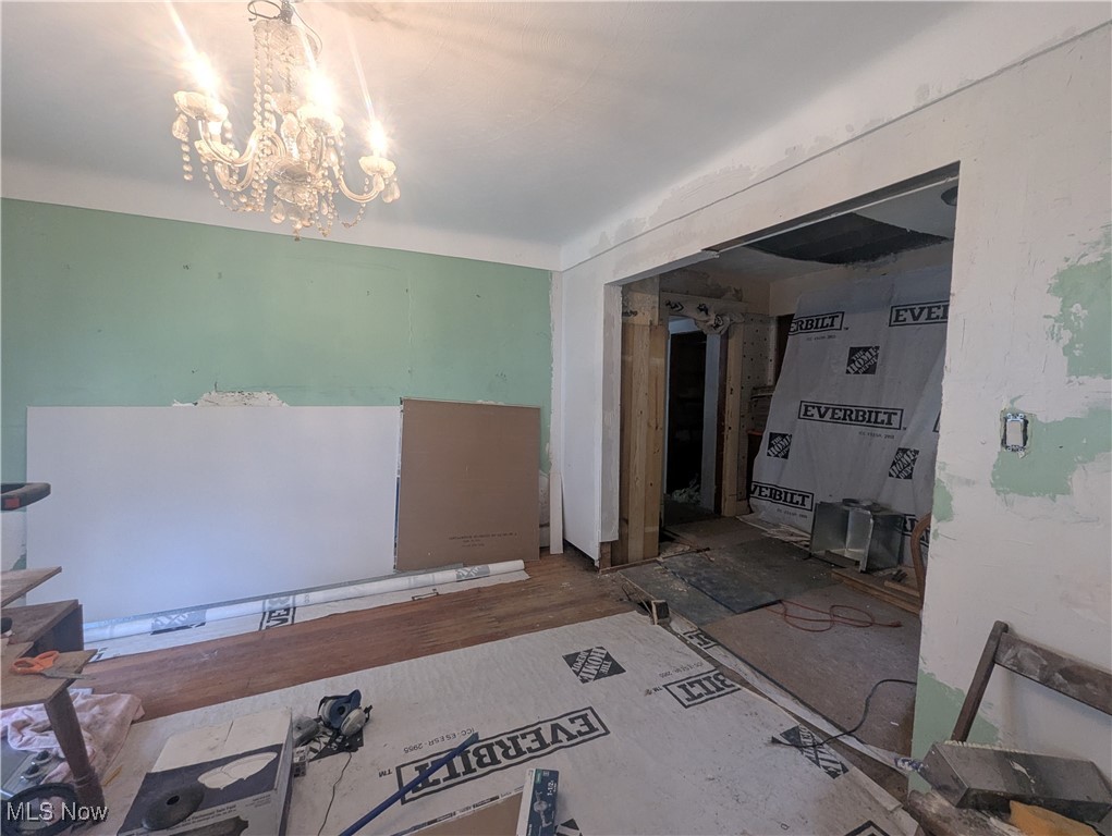 Northerly Side/Mercer St - Residential