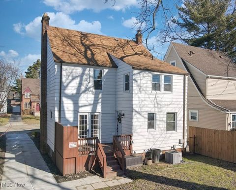 Tiny photo for 3558 Raymont Boulevard, University Heights, OH 44118 (MLS # 5179101)