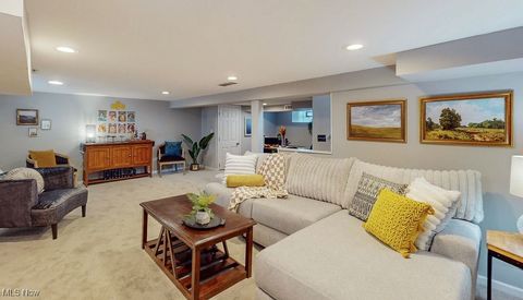 Tiny photo for 3558 Raymont Boulevard, University Heights, OH 44118 (MLS # 5179101)