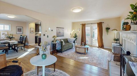 Tiny photo for 3558 Raymont Boulevard, University Heights, OH 44118 (MLS # 5179101)