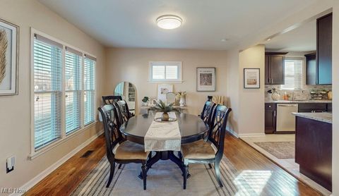 Tiny photo for 3558 Raymont Boulevard, University Heights, OH 44118 (MLS # 5179101)