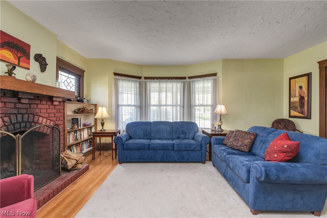 14013 Clifton Boulevard