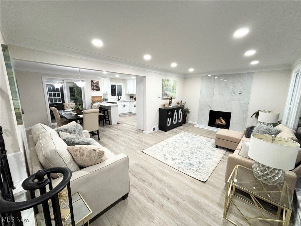 Photo of 2373 N Taylor Road, Cleveland Heights, OH 44112 (MLS # 5182308)