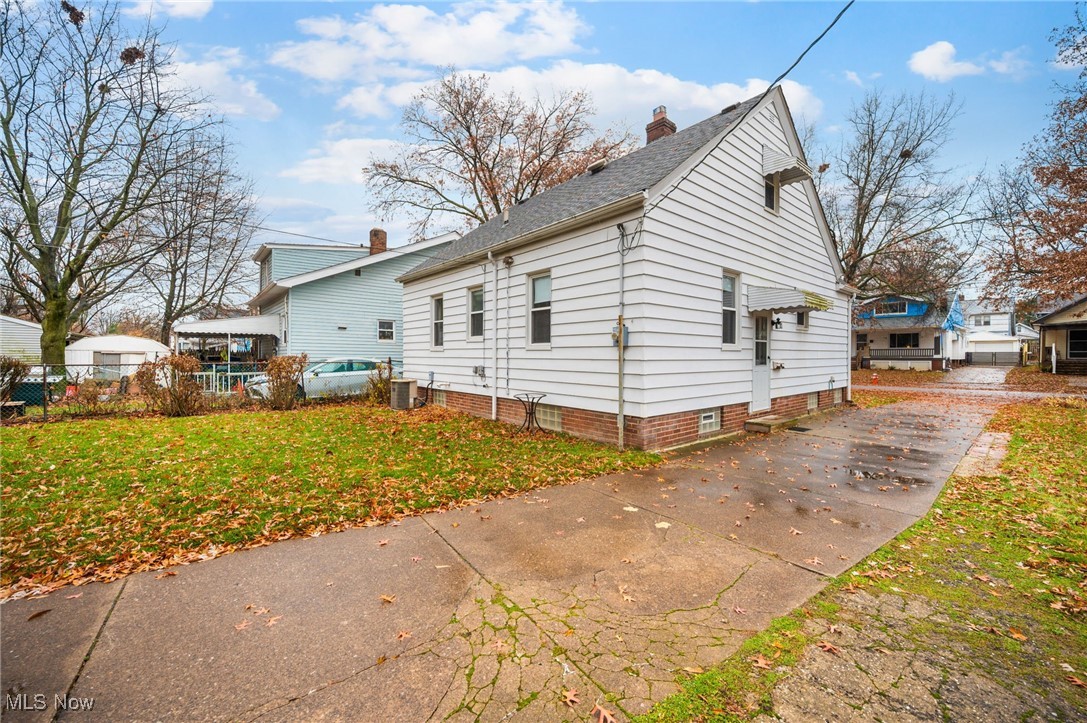 Crawford Land Companys 05 - Residential