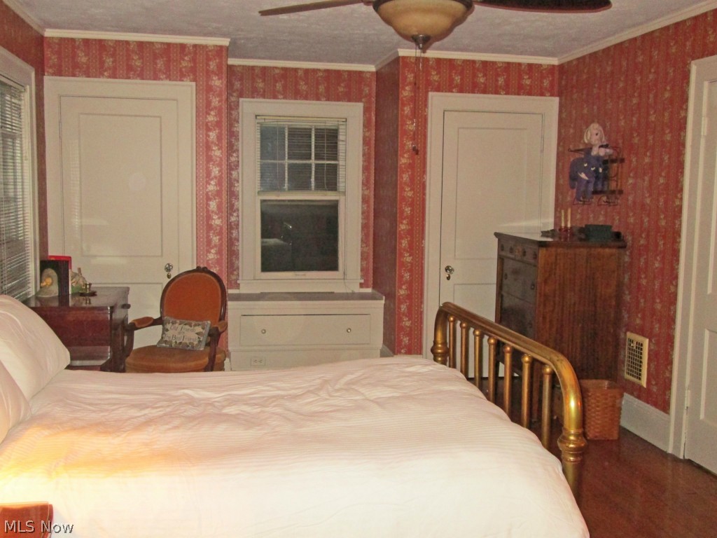 Lake Overlook - Residential