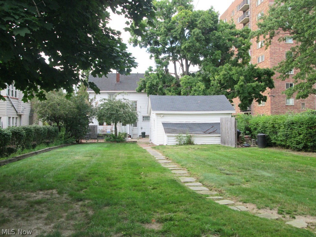Lake Overlook - Residential