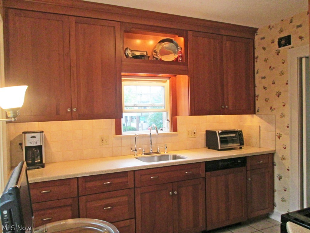 Lake Overlook - Residential