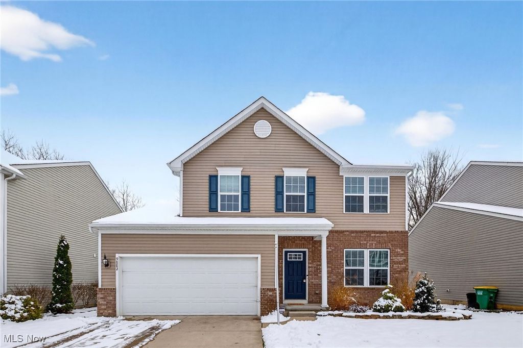 Photo of 9882 Gabriels Way, Mentor, OH 44060 (MLS # 5175364)