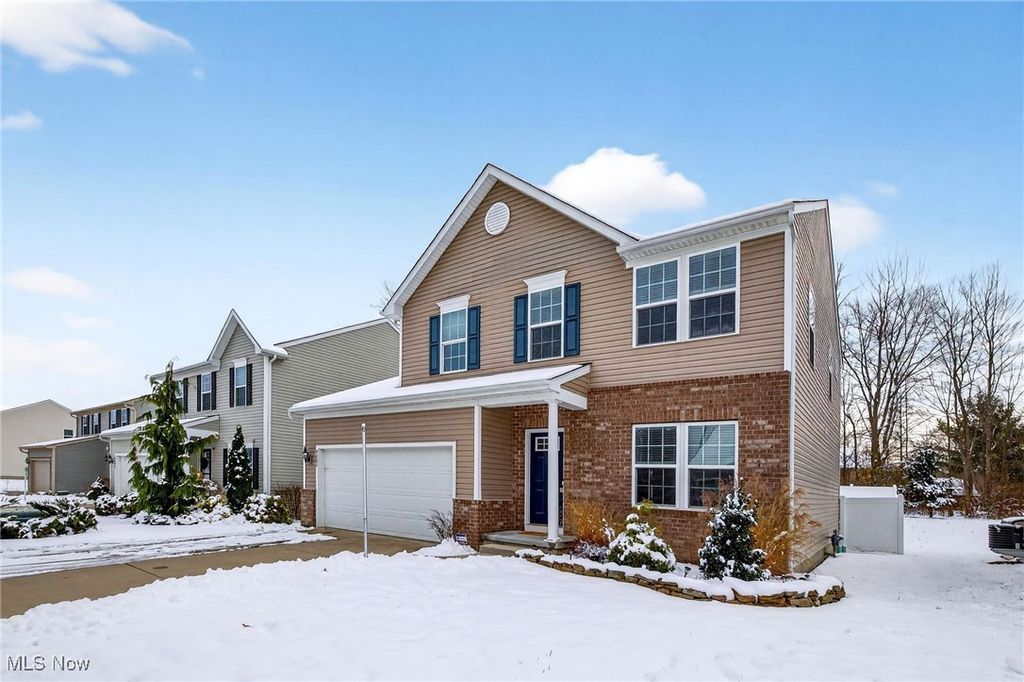 Photo of 9882 Gabriels Way, Mentor, OH 44060 (MLS # 5175364)