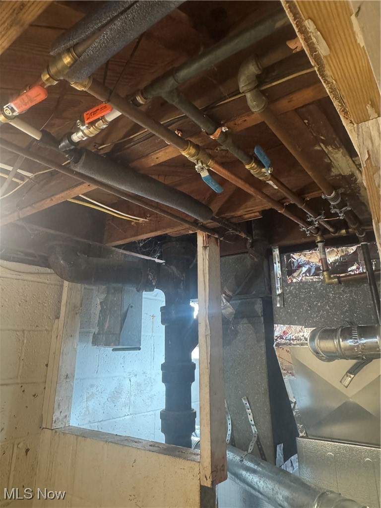 Ridge Lawn - Residential