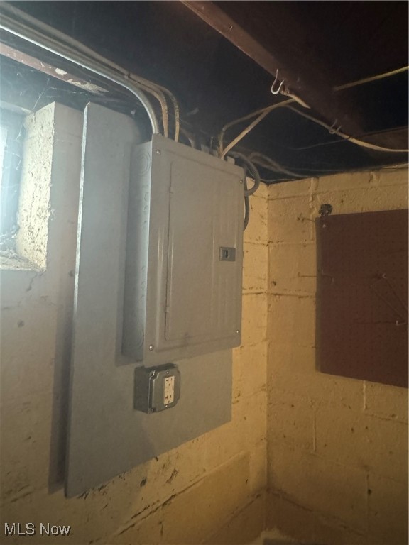 Ridge Lawn - Residential