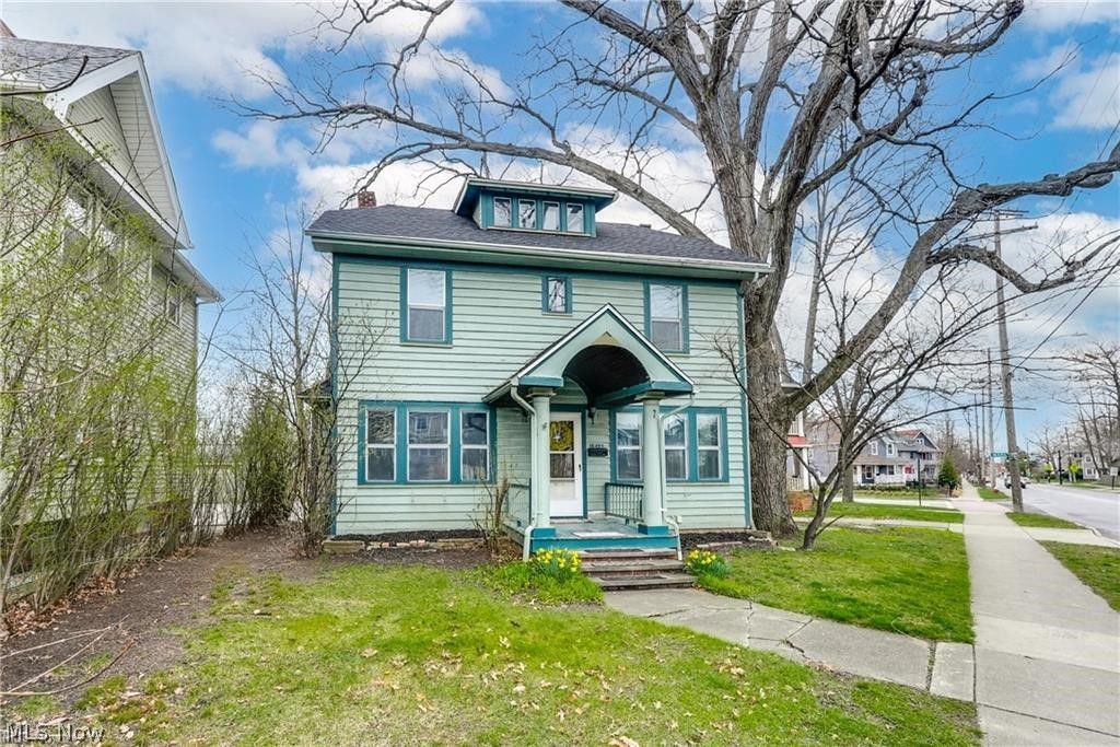 Photo of 15400 Hilliard Road, Lakewood, OH 44107 (MLS # 5188624)