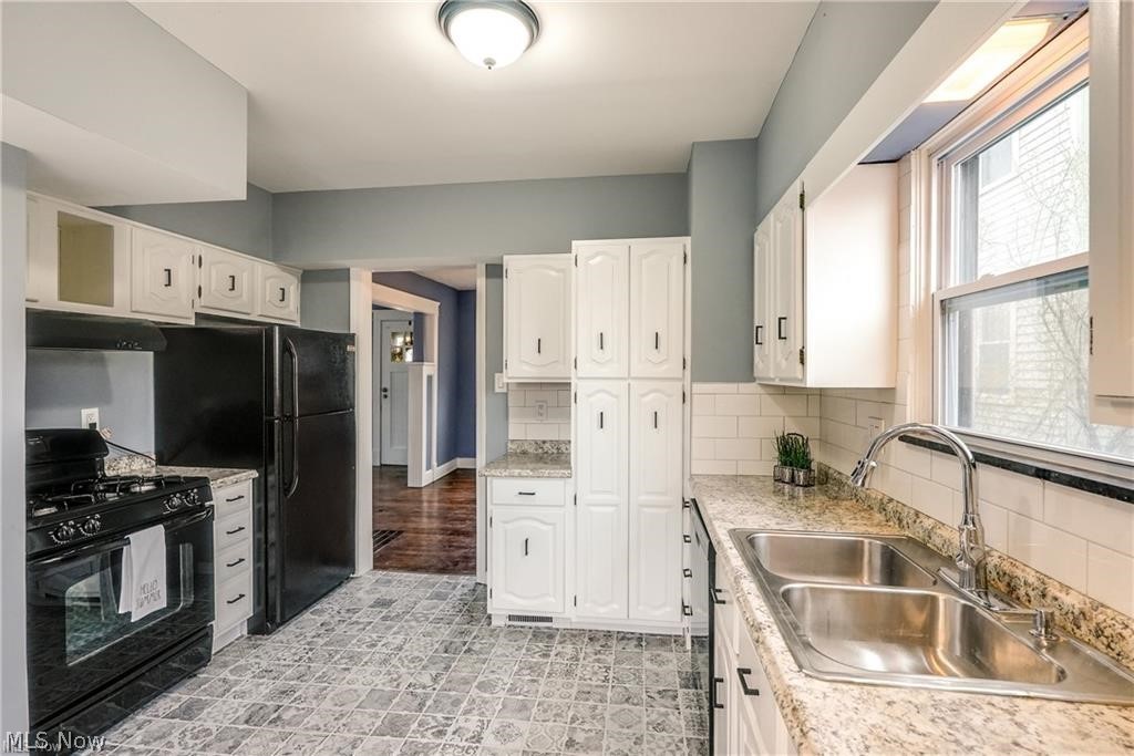 Mars E Wagar - Residential