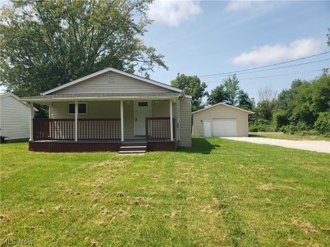 Homes For Sale - 6110 Antrim Road<br/> Elyria, OH 44035