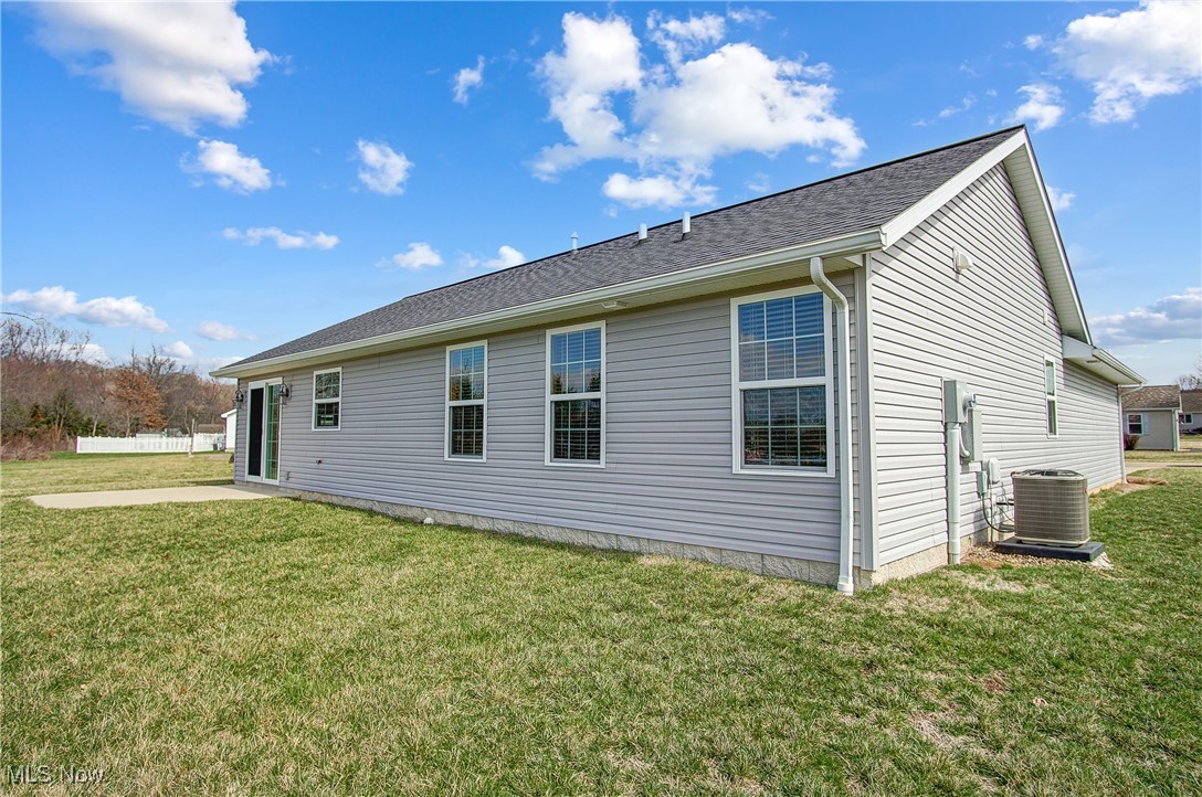 3025 Jacks Fairway, Nashport, Ohio image 11