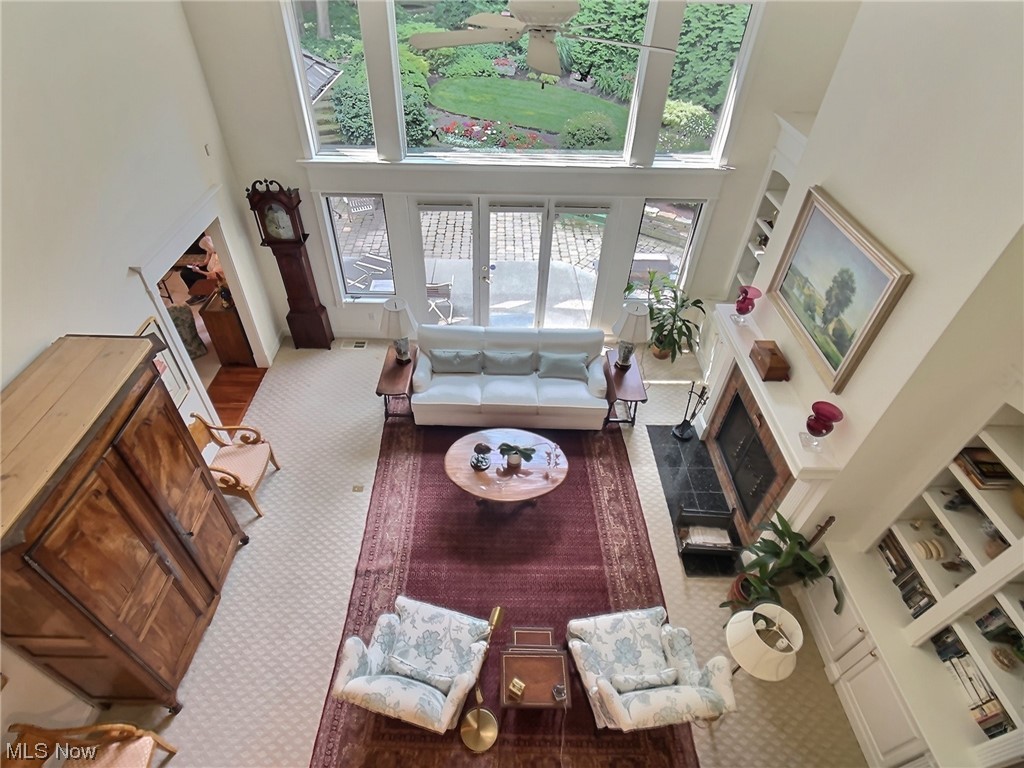 Newport Hanna - Residential