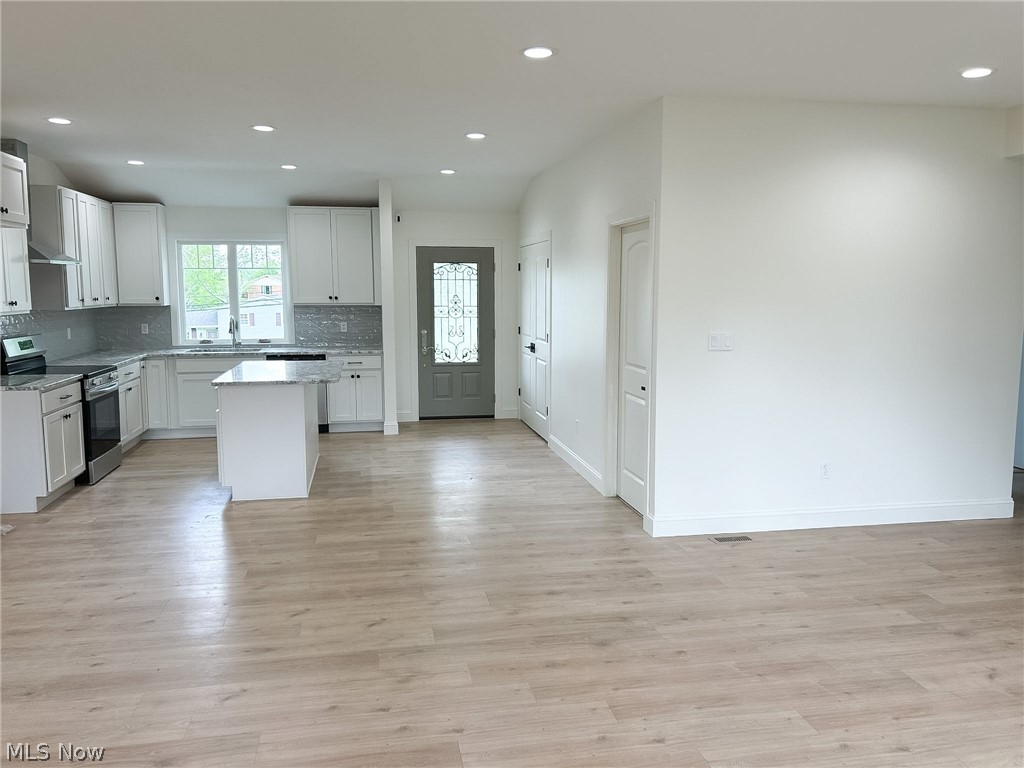 Laurel Ridge - Residential