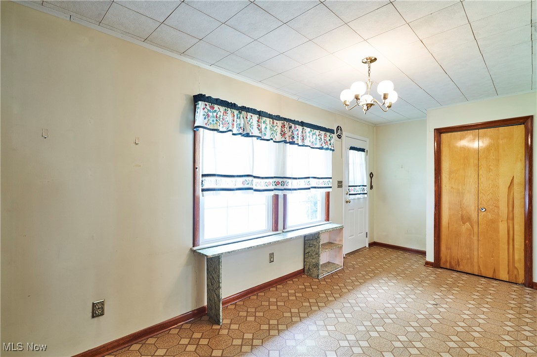 Cuyahoga Falls, Ohio 44221, United States, 4 Bedrooms Bedrooms, ,2 BathroomsBathrooms,Residential,Contingent,180377