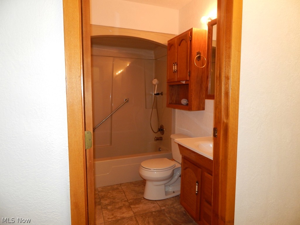 Meadowbrook Lake - Residential