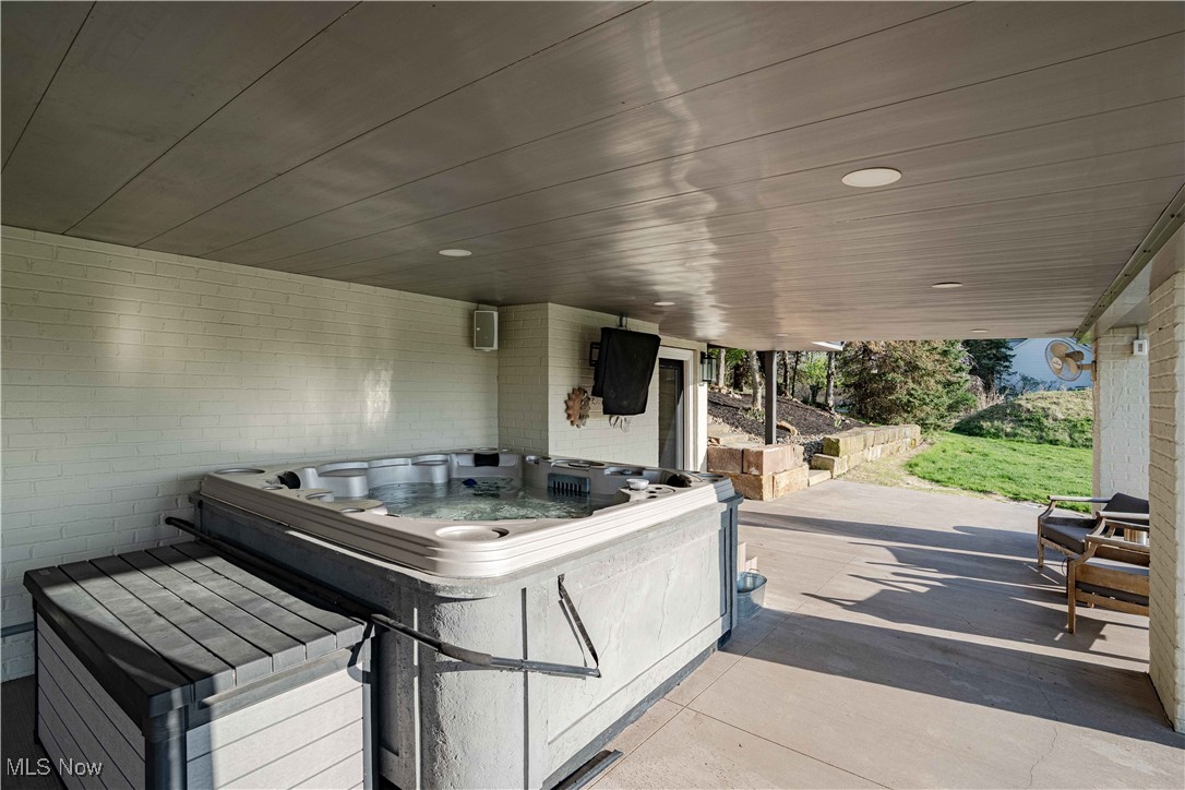 3340 Woodling Way, Medina, Ohio image 34