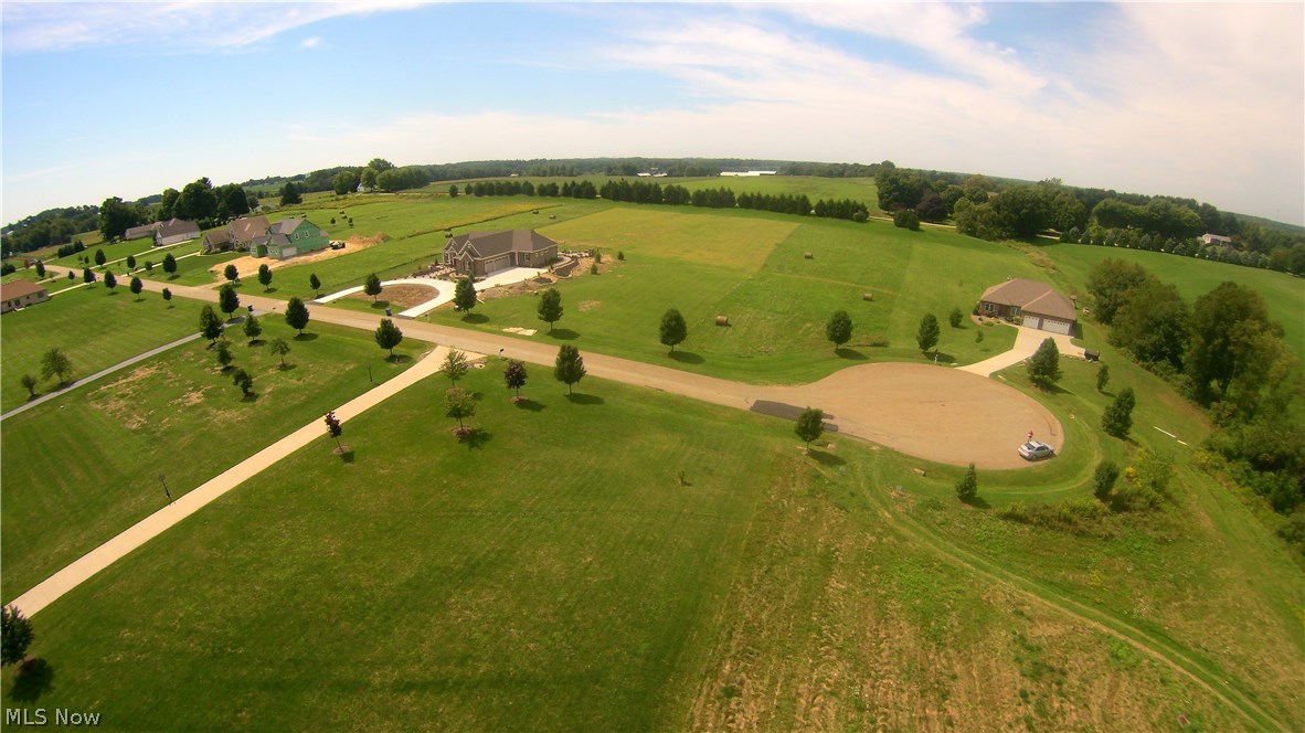 BLUESTONE LAKE - Land