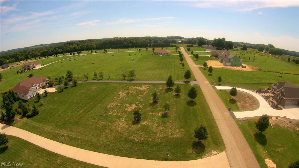 BLUESTONE LAKE - Land