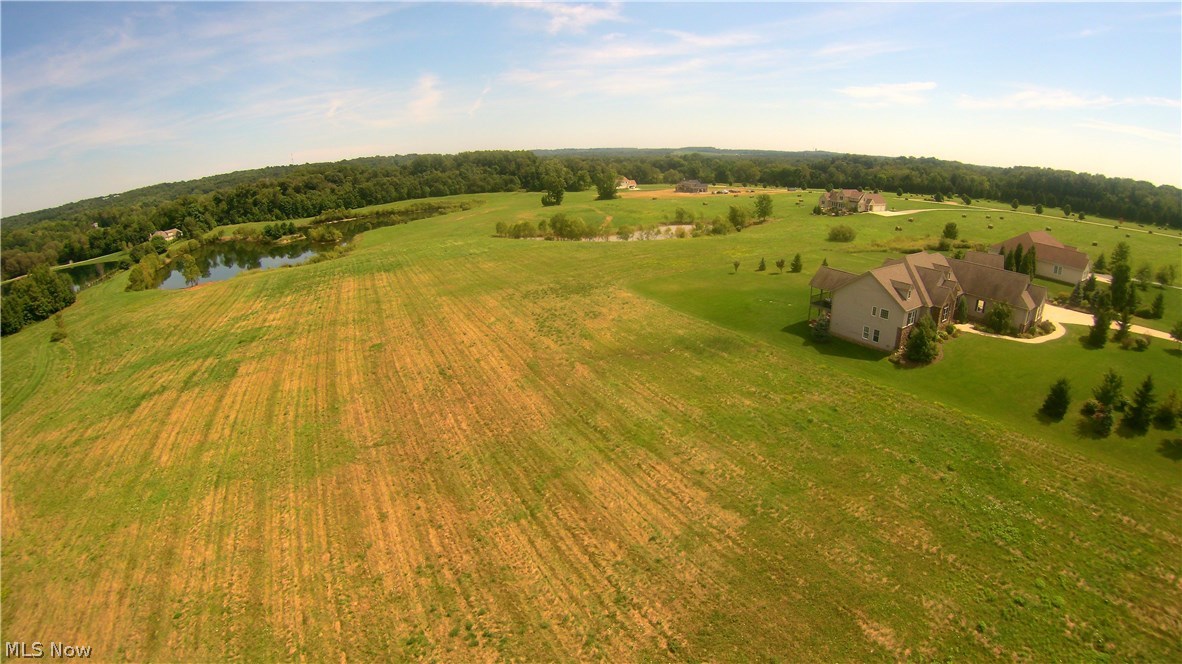 BLUESTONE LAKE - Land