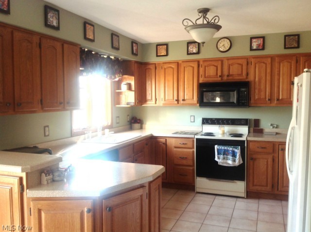 Edison Village Estates - Residential