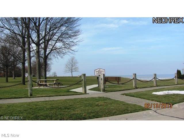 Edison Village Estates - Residential