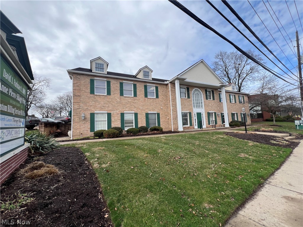 Commercial Market 3 - Commercial Sale