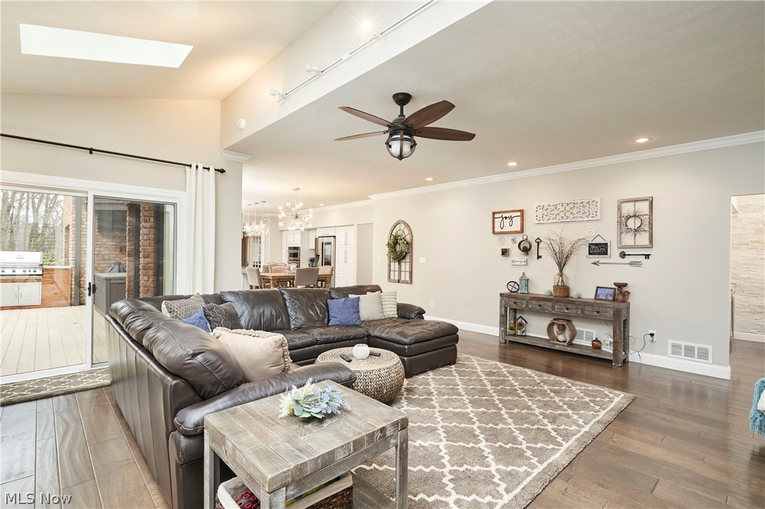 Crystal Shores Ph I - Residential