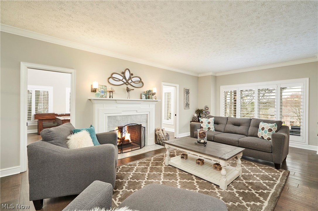 Crystal Shores Ph I - Residential