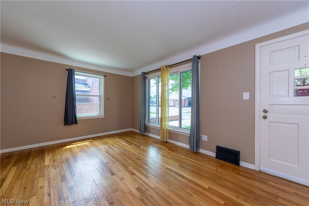 Mayfield Park Sub/S L Gago - Residential