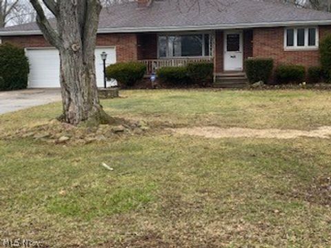 370 North Drive Lorain OH 44053