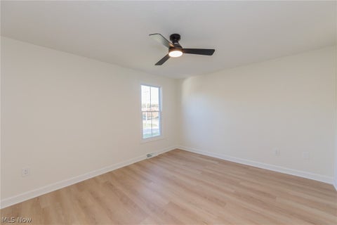 Tiny photo for 5009 Spaulding Court, Lorain, OH 44053 (MLS # 5256390)