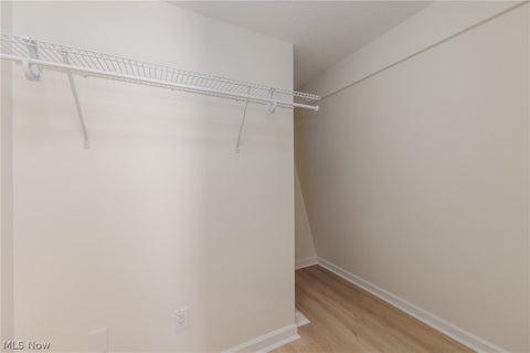 Tiny photo for 5009 Spaulding Court, Lorain, OH 44053 (MLS # 5256390)