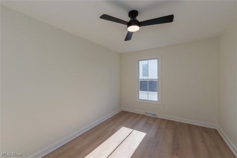 Tiny photo for 5009 Spaulding Court, Lorain, OH 44053 (MLS # 5256390)