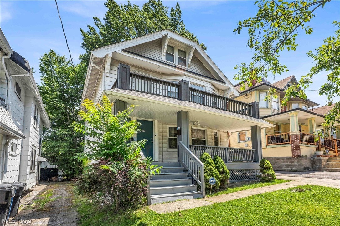 3261 W 88th Street