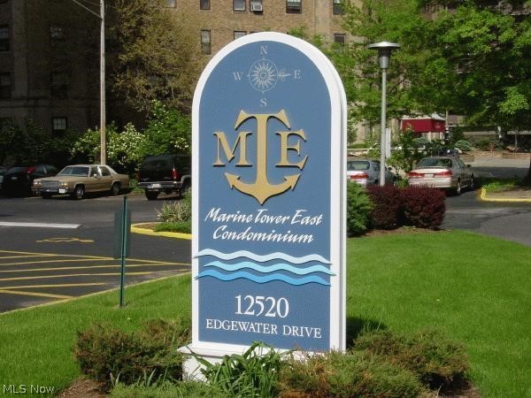 Marine Towers East - Residential