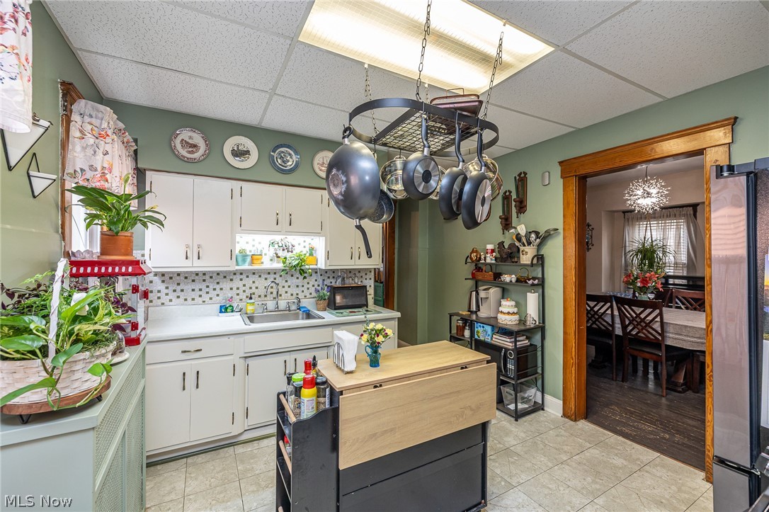 3858 W 16th Street