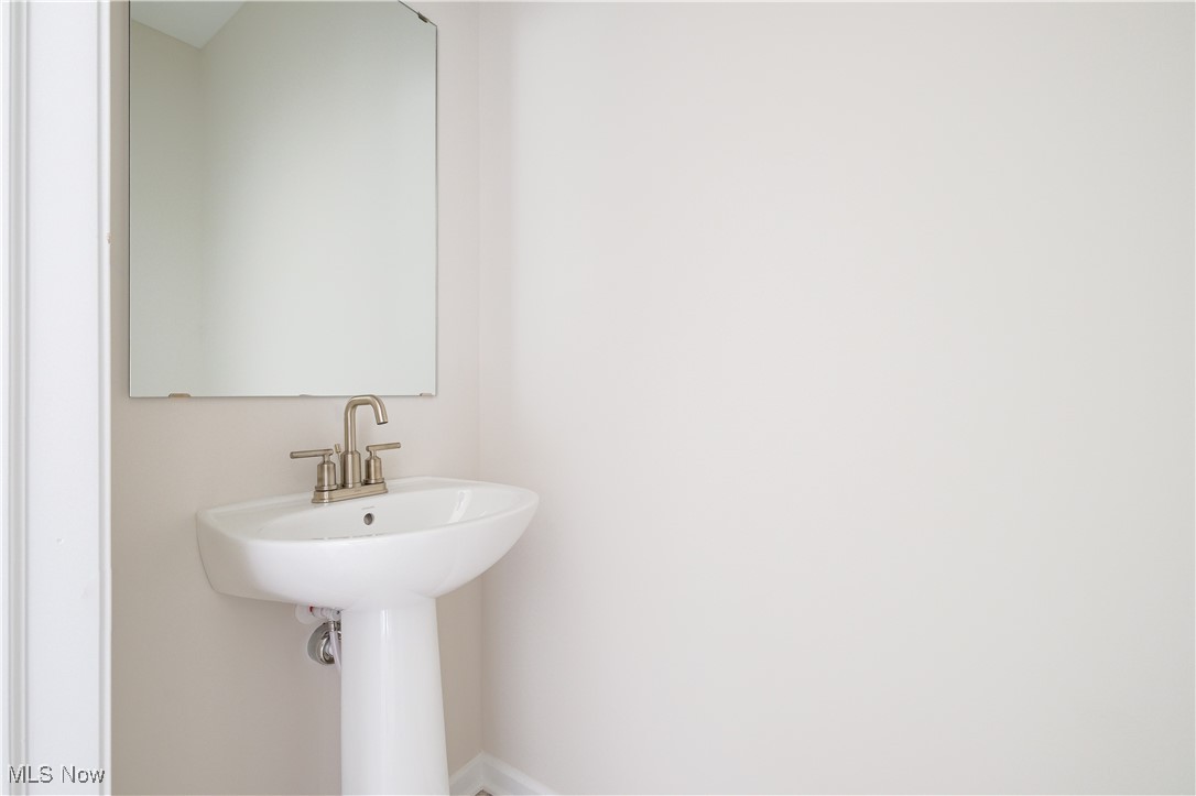 Summit at Forest Lakes - Residential