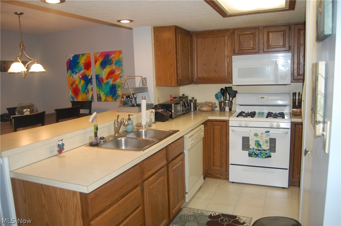 Pine Mill Ridge Condo - Residential